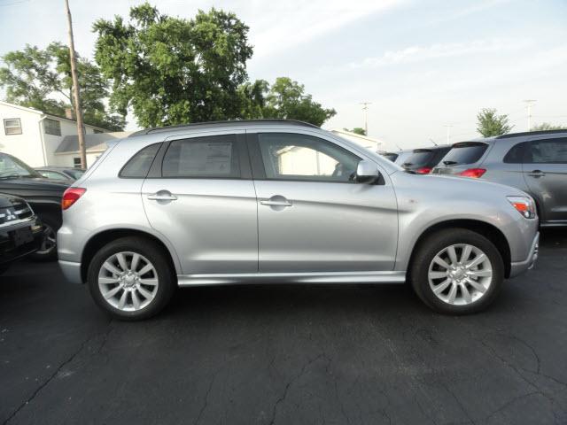 Mitsubishi Outlander Sport 2011 photo 3