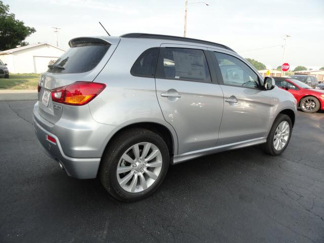 Mitsubishi Outlander Sport 2011 photo 4