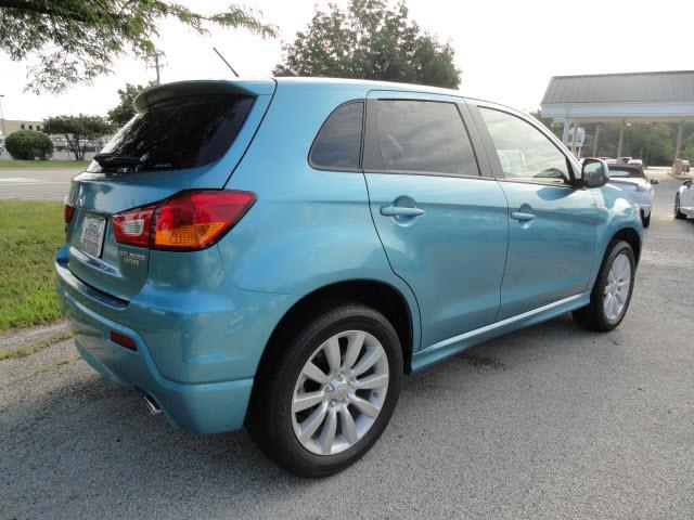 Mitsubishi Outlander Sport 2011 photo 4