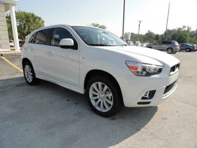 Mitsubishi Outlander Sport 2011 photo 2