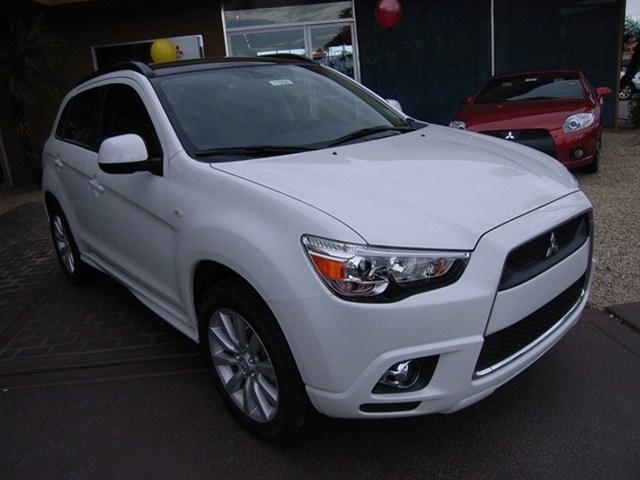 Mitsubishi Outlander Sport 2011 photo 2