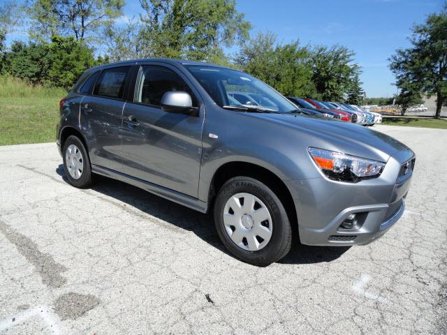 Mitsubishi Outlander Sport 2011 photo 2