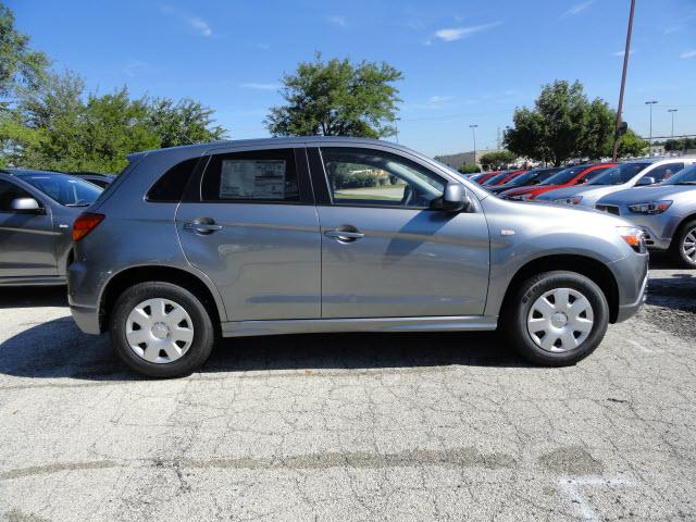 Mitsubishi Outlander Sport 2011 photo 3