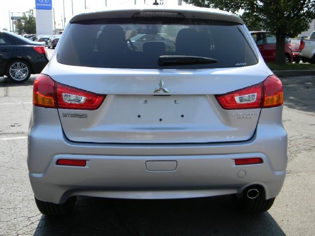 Mitsubishi Outlander Sport 2011 photo 1