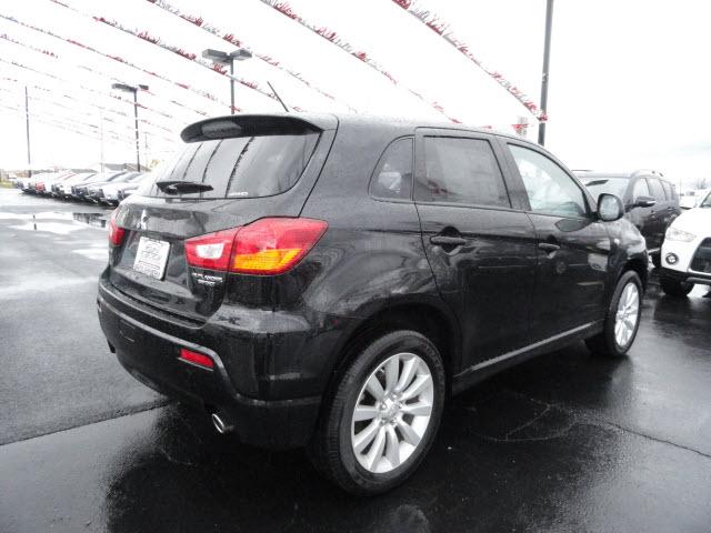 Mitsubishi Outlander Sport 2011 photo 5