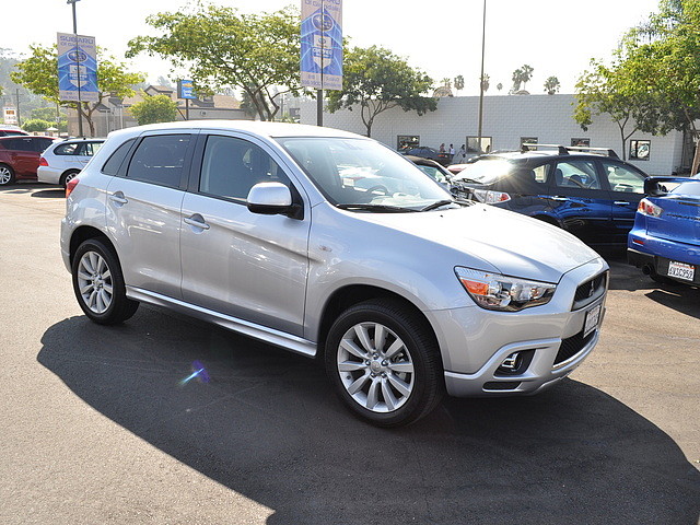 Mitsubishi Outlander Sport SE Unspecified