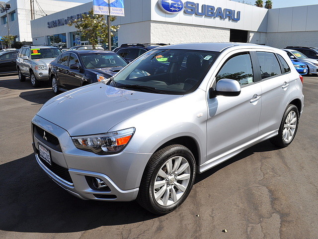 Mitsubishi Outlander Sport 2011 photo 2