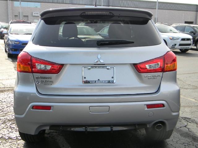 Mitsubishi Outlander Sport 2011 photo 1