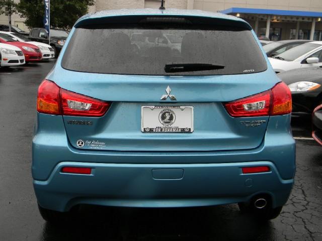 Mitsubishi Outlander Sport 2011 photo 1