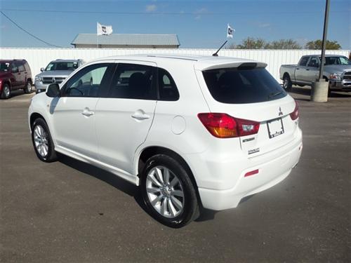 Mitsubishi Outlander Sport 2011 photo 3