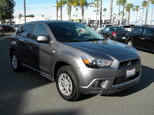 Mitsubishi Outlander Sport 2011 photo 2