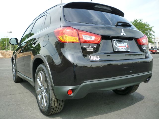 Mitsubishi Outlander Sport 2014 photo 2