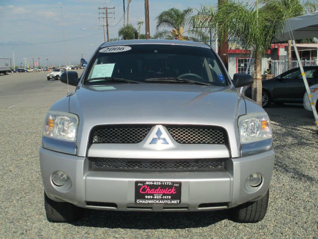 Mitsubishi Raider 2006 photo 4