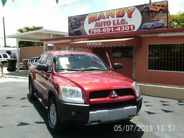 Mitsubishi Raider 2006 photo 17