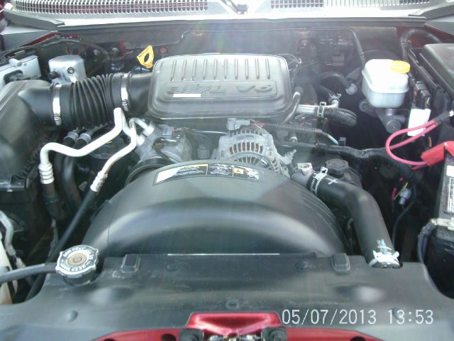 Mitsubishi Raider 2006 photo 4