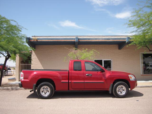 Mitsubishi Raider 2007 photo 1