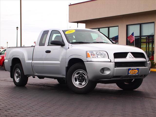 Mitsubishi Raider 2007 photo 3