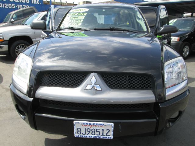 Mitsubishi Raider 2007 photo 1
