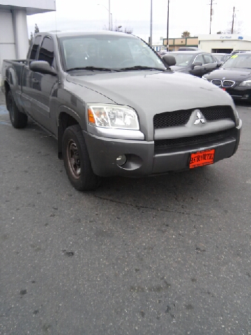 Mitsubishi Raider 2007 photo 1