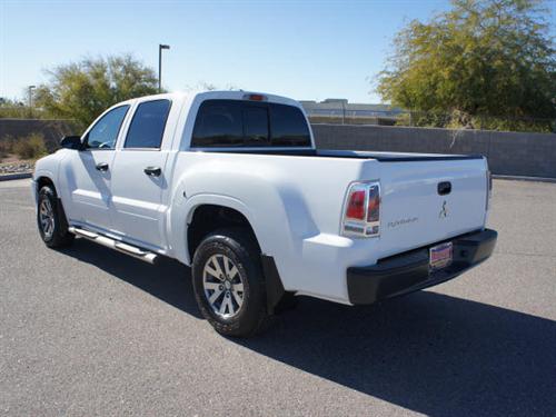 Mitsubishi Raider 2007 photo 2