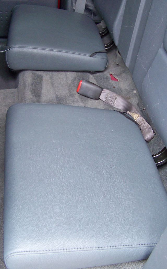 Mitsubishi Raider 2007 photo 2