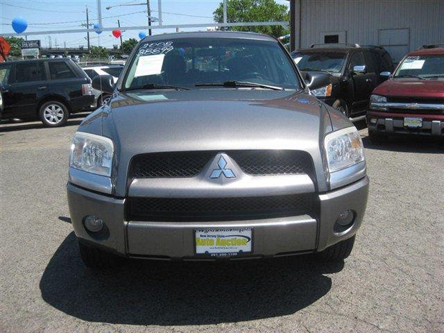 Mitsubishi Raider 2008 photo 1