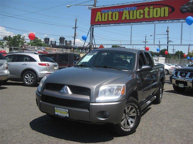 Mitsubishi Raider 2008 photo 2