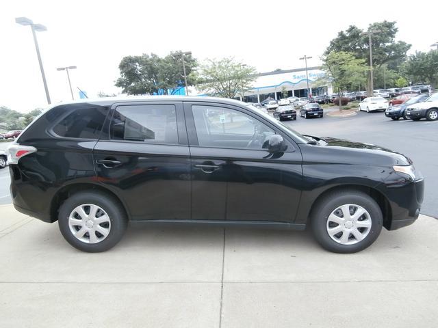 Mitsubishi Unspecified 2014 photo 1