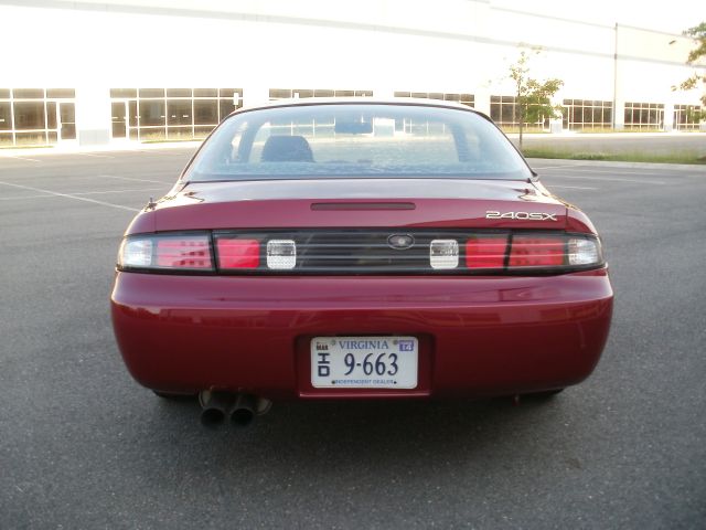 Nissan 240SX 1996 photo 10