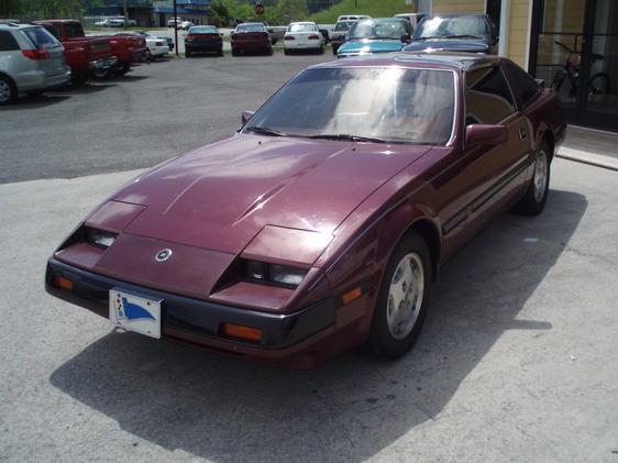 Nissan 300ZX 1984 photo 2