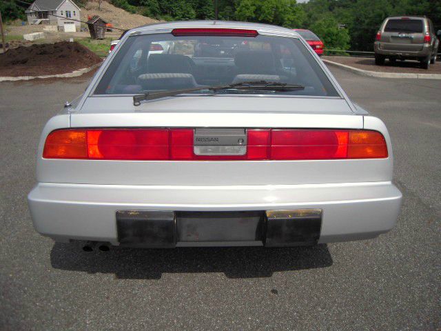 Nissan 300ZX 1987 photo 2
