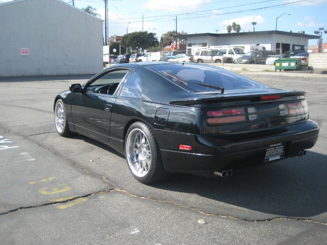 Nissan 300ZX Automatic, 4.7l V8 Gas Engine Coupe