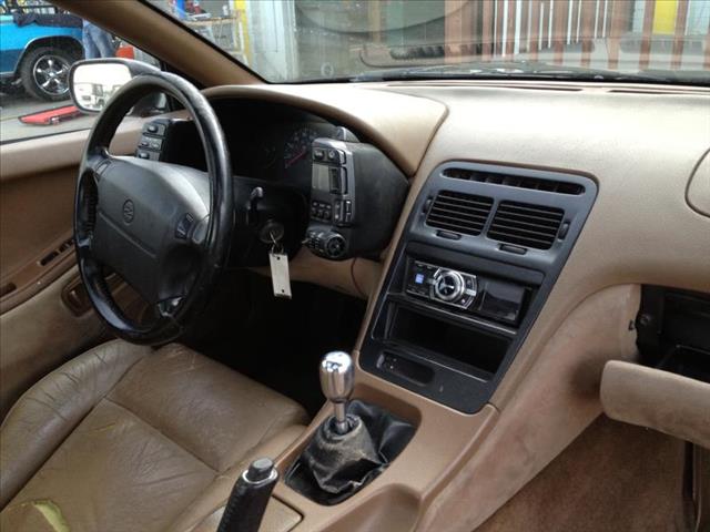 Nissan 300ZX 1996 photo 3