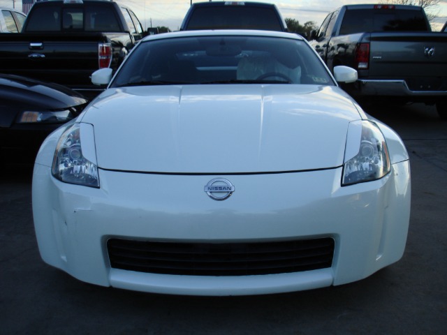 Nissan 350Z 2003 photo 1