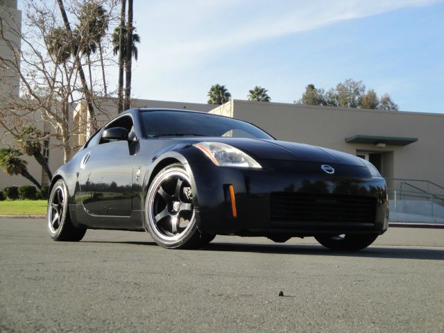 Nissan 350Z 5DR 7-pass VAN I4 FWD Coupe