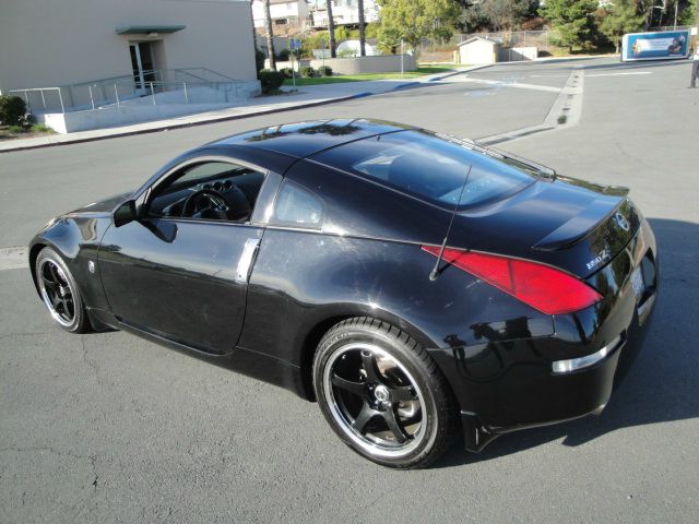 Nissan 350Z 2003 photo 2