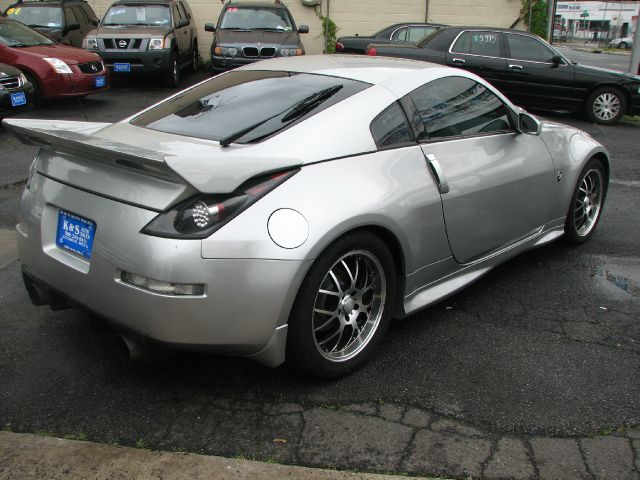 Nissan 350Z 2003 photo 5