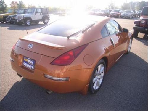 Nissan 350Z 2003 photo 4
