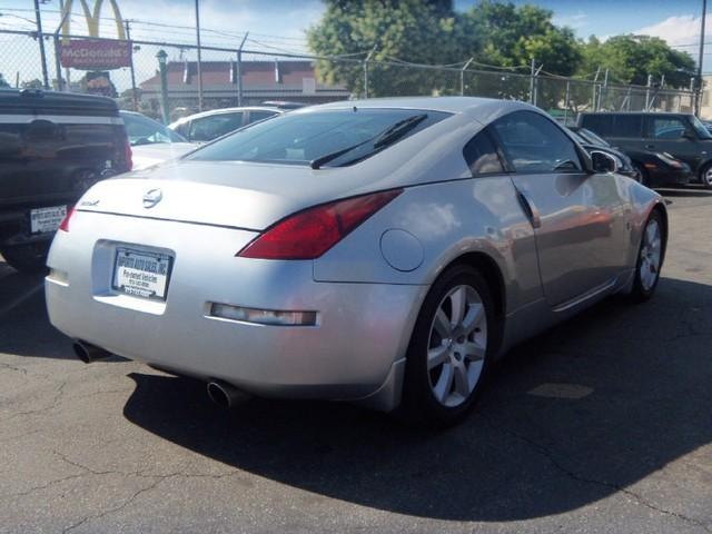 Nissan 350Z 2003 photo 3