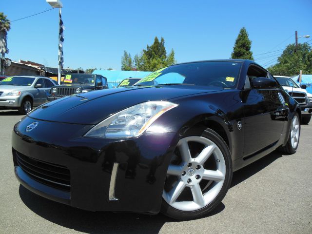 Nissan 350Z 2004 photo 1