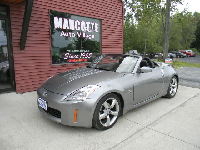 Nissan 350Z 5dr 7-pass Van V6 LE FWD Convertible