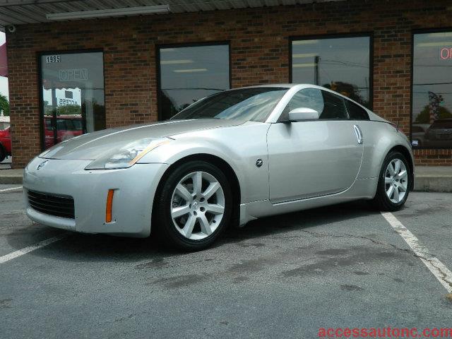 Nissan 350Z 2004 photo 1