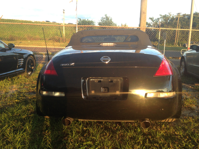 Nissan 350Z 2004 photo 2
