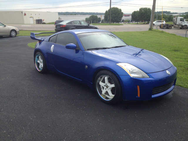 Nissan 350Z 2004 photo 1