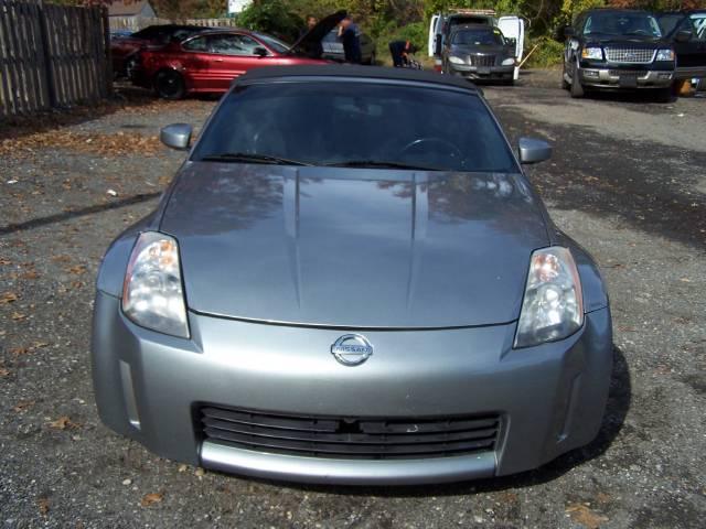 Nissan 350Z 2004 photo 1