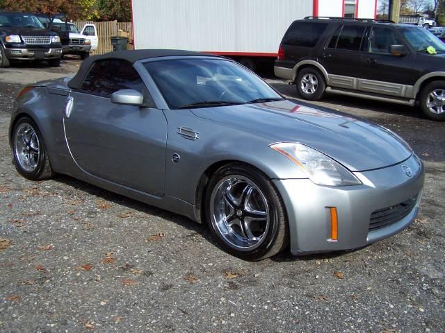 Nissan 350Z 2004 photo 2