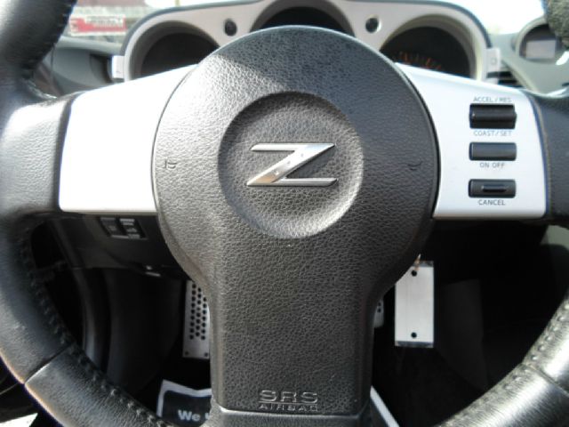 Nissan 350Z 2004 photo 16