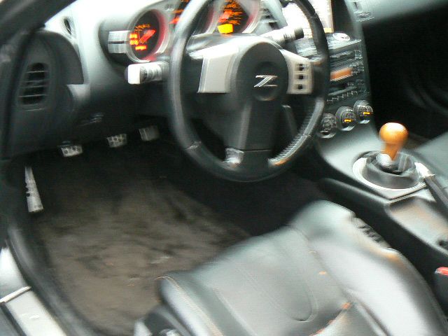 Nissan 350Z 2004 photo 2