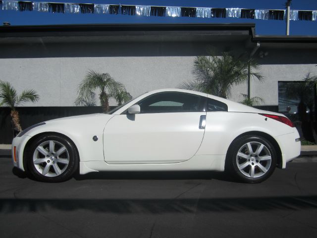 Nissan 350Z 2005 photo 1