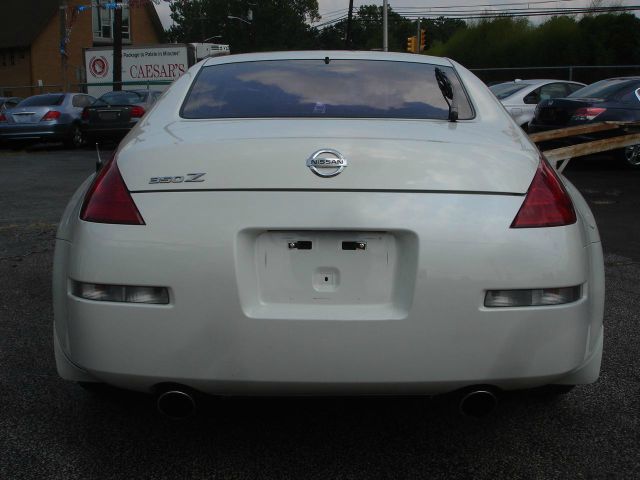 Nissan 350Z 2005 photo 3